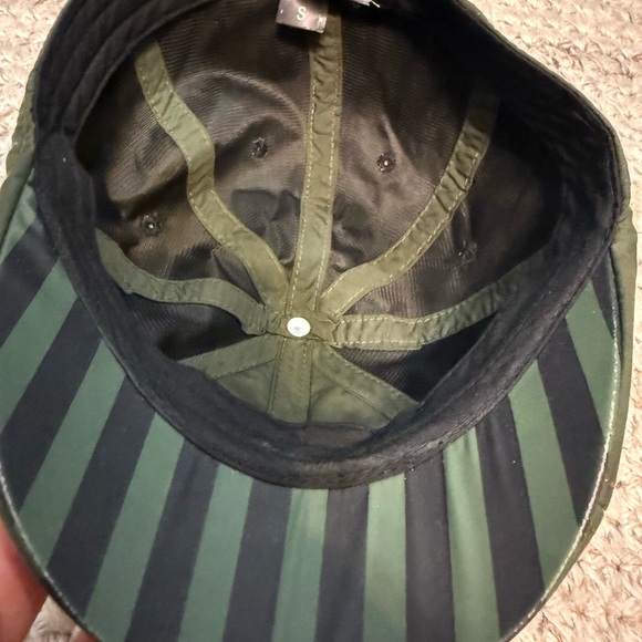 Classic Olive Men's Cap - Picture 5 of 5